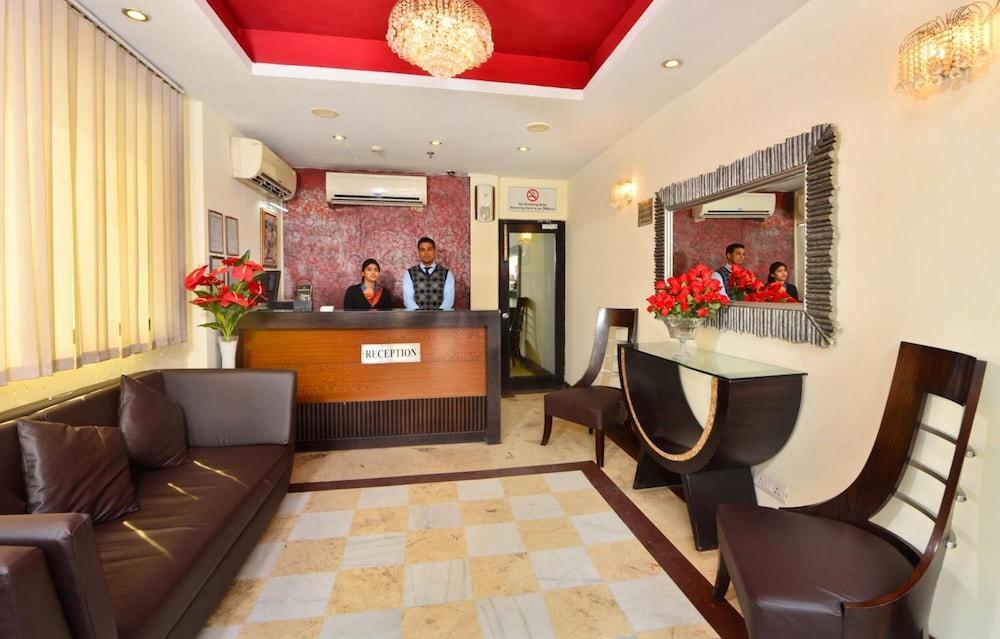 Hotel Shanti Palace West Patel Nagar New Delhi Eksteriør bilde
