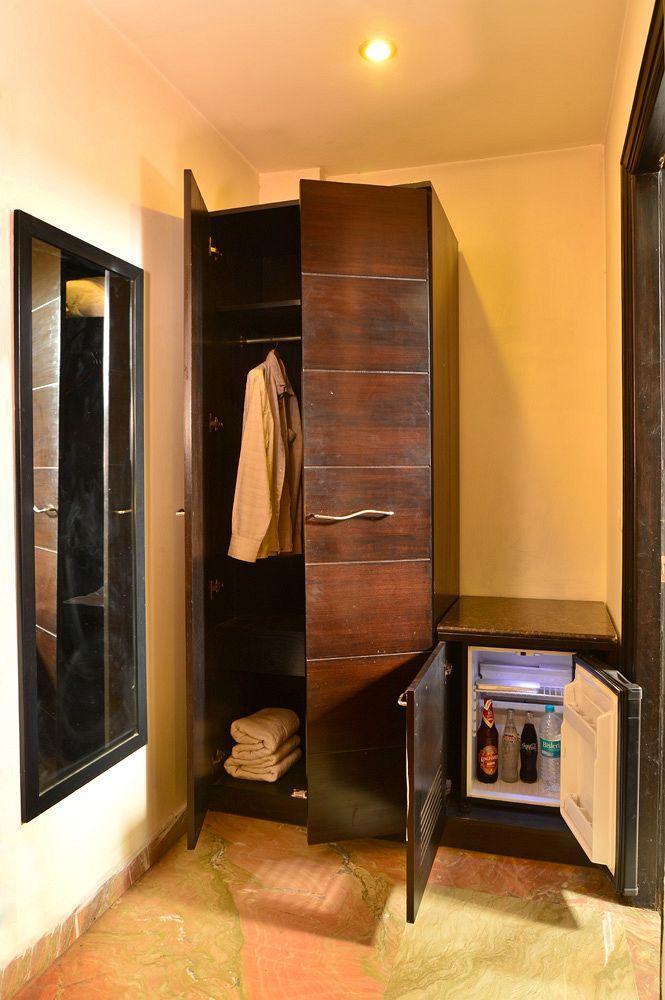 Hotel Shanti Palace West Patel Nagar New Delhi Eksteriør bilde