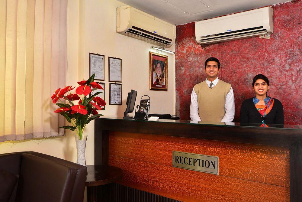 Hotel Shanti Palace West Patel Nagar New Delhi Eksteriør bilde