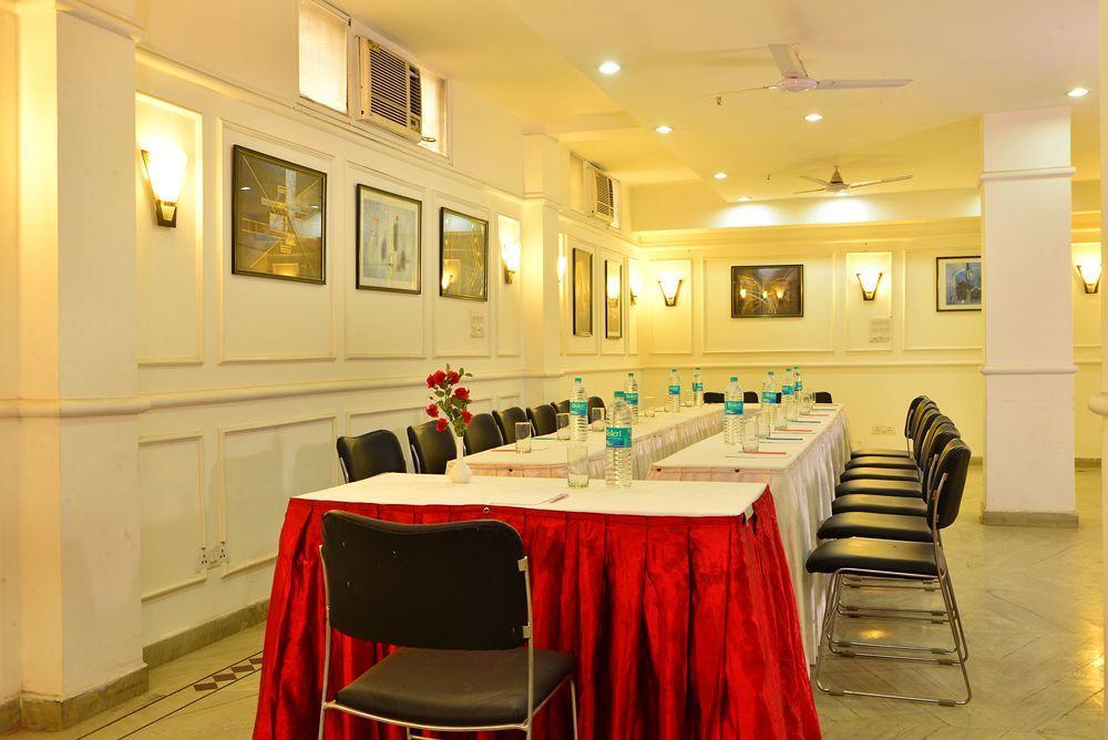 Hotel Shanti Palace West Patel Nagar New Delhi Eksteriør bilde