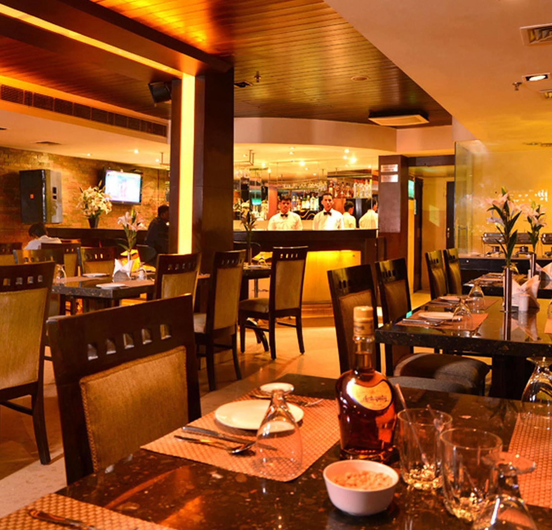 Hotel Shanti Palace West Patel Nagar New Delhi Eksteriør bilde