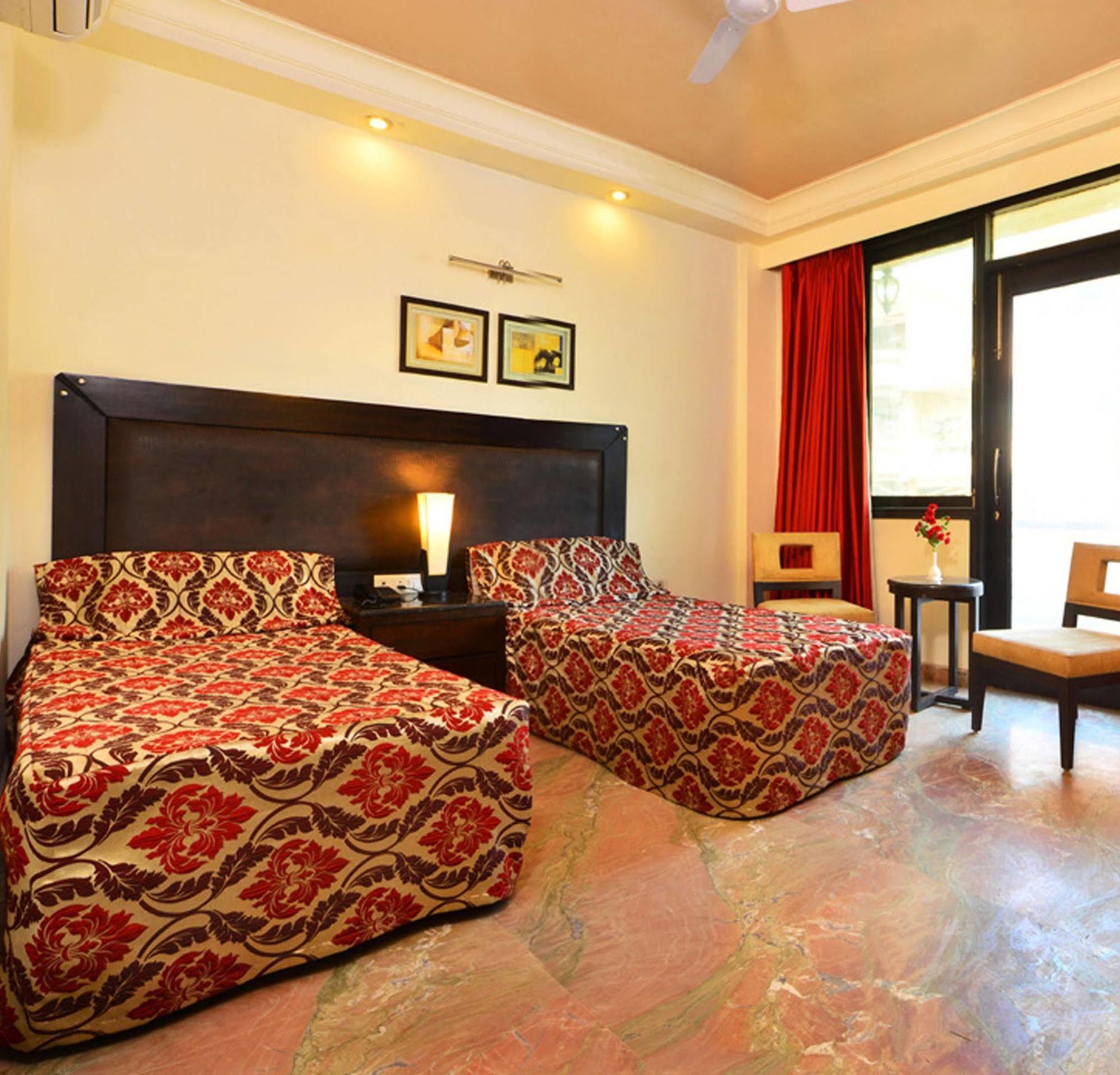 Hotel Shanti Palace West Patel Nagar New Delhi Eksteriør bilde